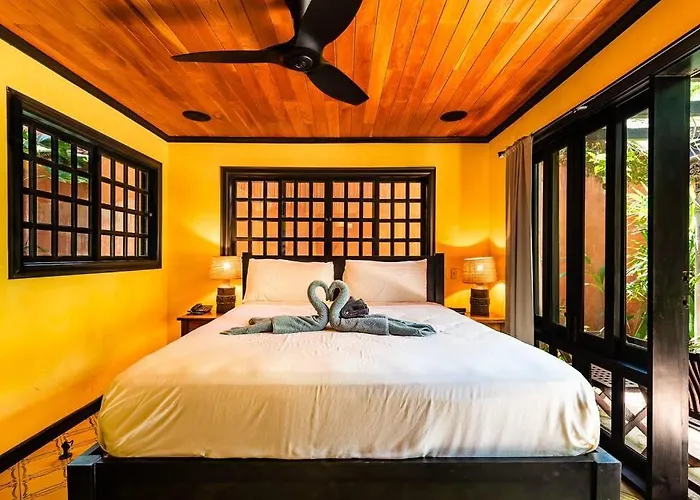 Cerca Del Mar 10 3br Private-pool Villa Tamarindo